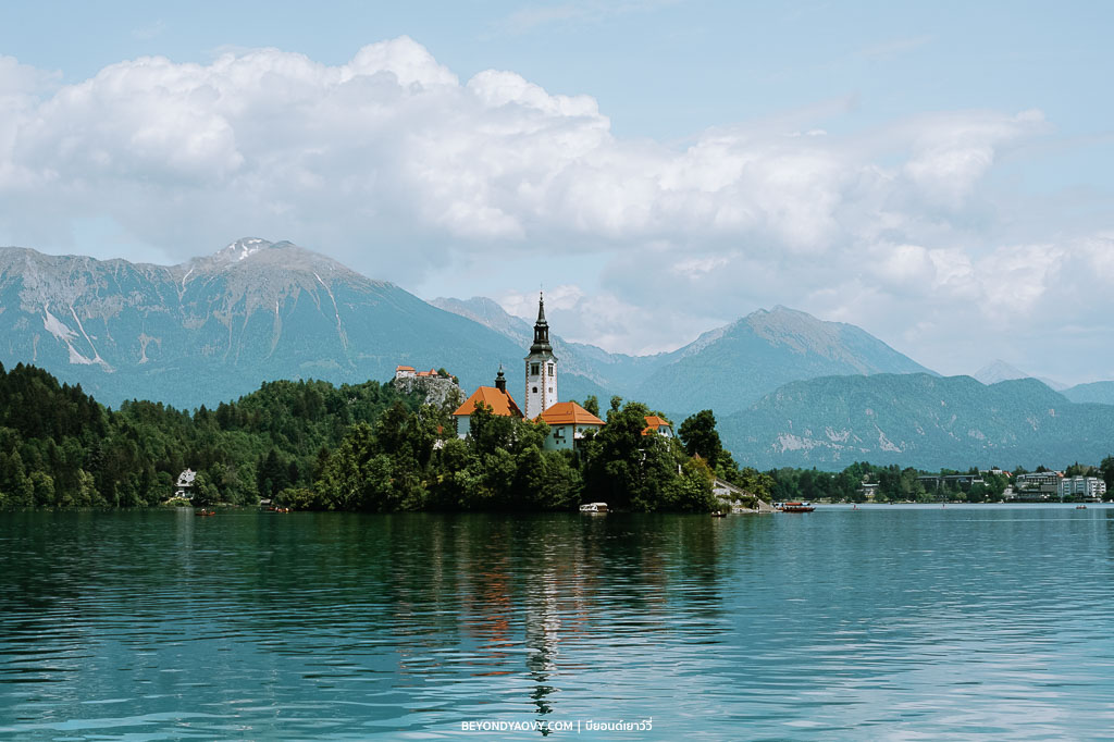 Rich results on Google's SERP when searching for ‘เที่ยวทะเลสาบเบลด (Lake Bled) สโลวีเนีย’, ‘เที่ยวทะเลสาบเบลด’, ‘Lake Bled’, ‘เที่ยว Lake Bled’, ‘ทะเลสาบเบลด’, ‘ทะเลสาบ bled สโลวีเนีย’, ‘ที่เที่ยวสโลวีเนีย’, ‘เที่ยวสโลวีเนีย’, ‘เที่ยวสโลวีเนียด้วยตัวเอง’, ‘แพลนเที่ยวสโลวีเนีย’, ‘วางแผนเที่ยวสโลวีเนีย’, ‘รีวิวเที่ยวสโลวีเนีย’, and ‘ขับรถเที่ยวสโลวีเนีย’