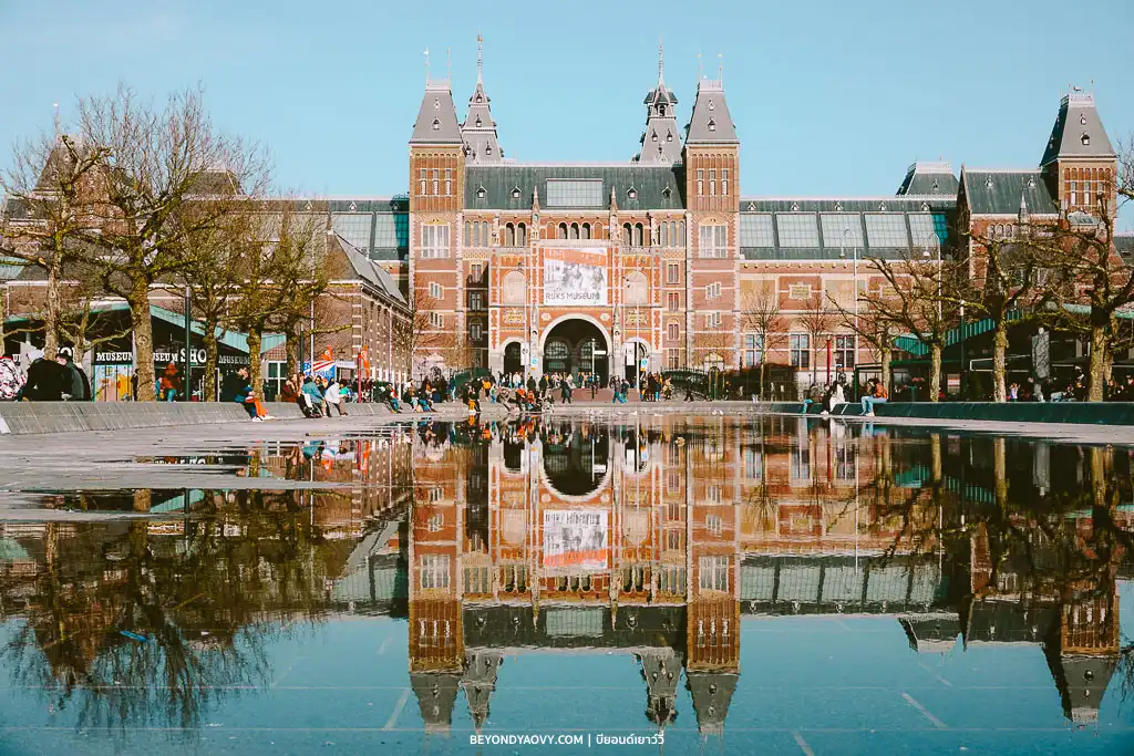 Rich results on Google's SERP when searching for ‘เที่ยวอัมสเตอร์ดัม (Amsterdam)’, เที่ยวอัมสเตอร์ดัม’, ‘Amsterdam’, ‘อัมสเตอร์ดัม การเดินทาง’, ‘อัมสเตอร์ดัมท่องเที่ยว’, ‘อัมสเตอร์ดัม สถานที่ท่องเที่ยว’, ‘พิพิธภัณฑ์ในอัมสเตอร์ดัม’, and ‘วางแผนเที่ยวอัมสเตอร์ดัม’